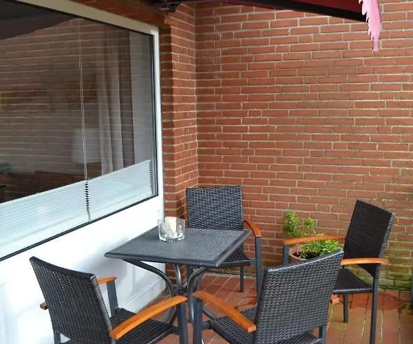 Utlande-18 Lägenhet Brösum